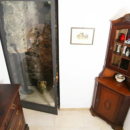 Casa Trinacria *